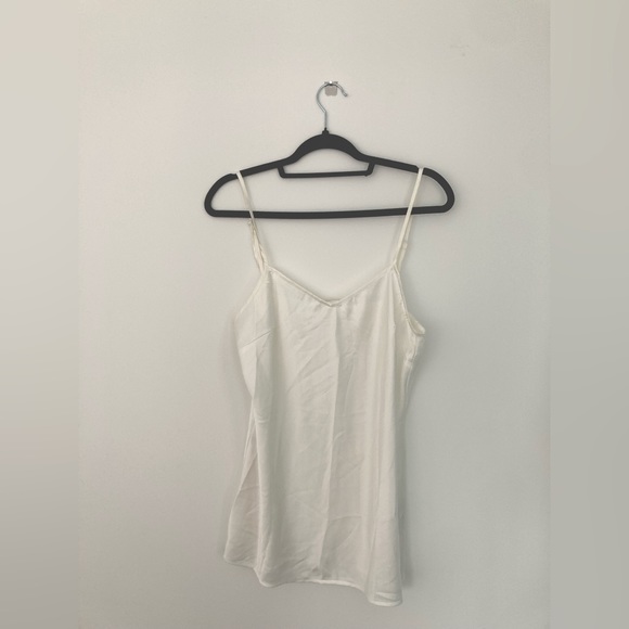 White Silk-Look Satin Camisole ✨ 50% OFF BUNDLES ✨ - Picture 1 of 2